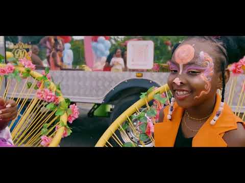 Lilou Ft. Holly - J'aime Les Bonbons